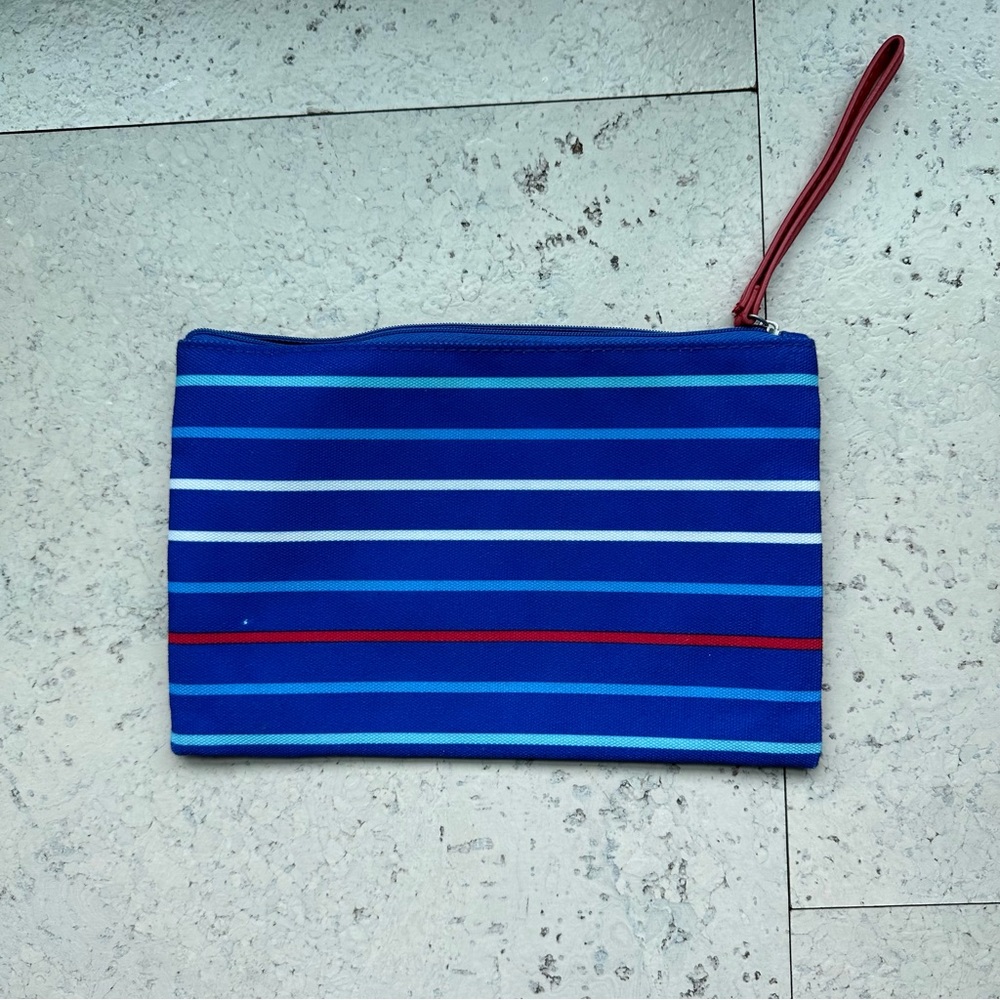 3 for $20 ✨Striped Blue and Red Men's Pouch